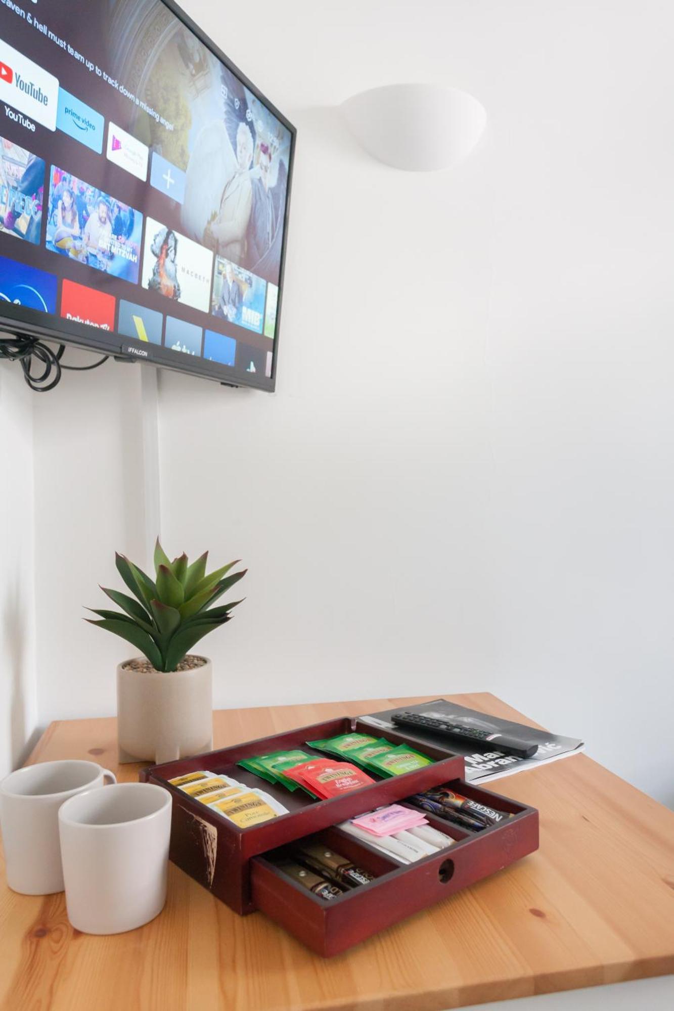 Studio9 Rooms - Next To Emirates Stadium - Budget Rooms With Shared Bathroom Λονδίνο Εξωτερικό φωτογραφία